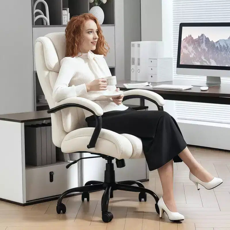 Executive Office Chair with Wide Seat, Computer Desk Chair with Adjustable Height, Swivel Wheels