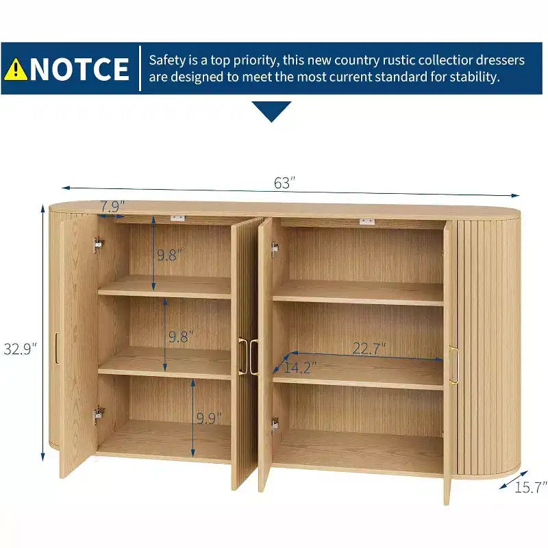 Buffet de 63 pouces, design moderne avec façades cannelées, étagères réglables et pieds en bois durable, console à café finition chêne pour salon et cuisine